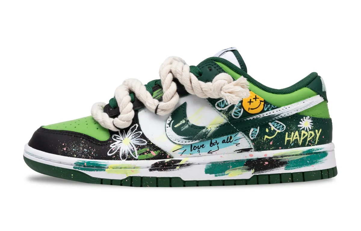Nike Dunk Daisy Illustration Coverage Slip Resistant Abrasion Resistant Lightweight Breathable Low top Skateboard Shoes