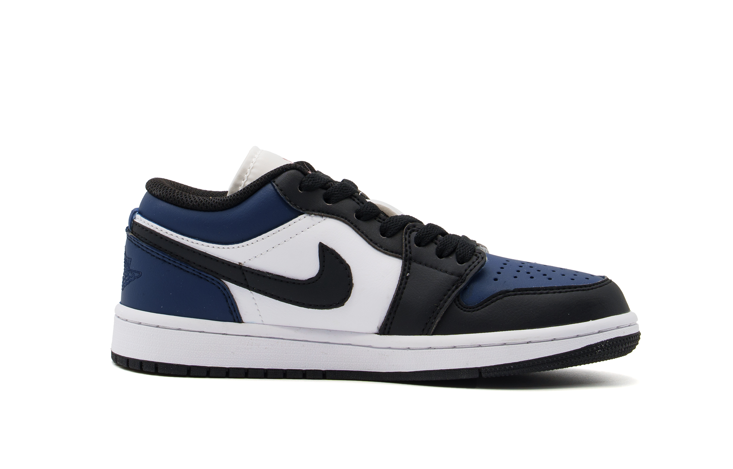 Jordan Air Jordan 1 Abrasion Resistant Low top Skateboard Shoes Unisex Blue Black