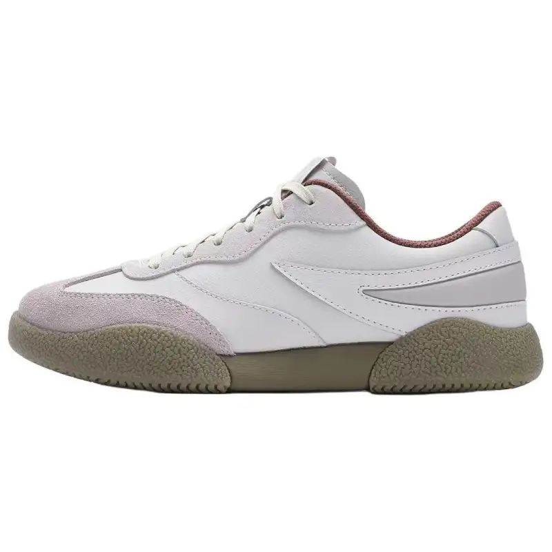 FILA PENGUIN Abrasion Resistant Low top Skateboard Shoes Women's White Pink
