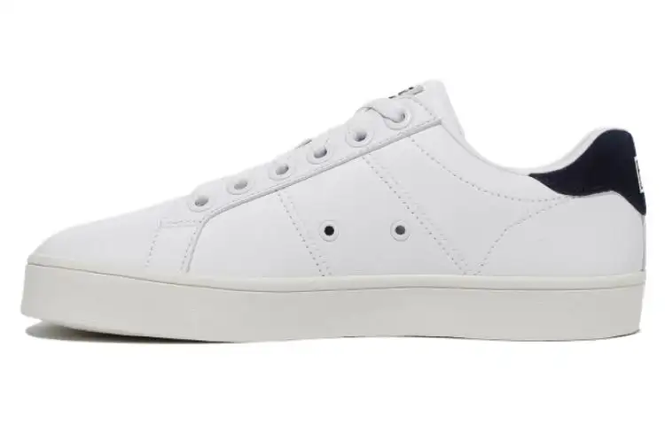 FILA Court Deluxe Abrasion Resistant Abrasion Resistant Low top Skateboard Shoes Unisex White