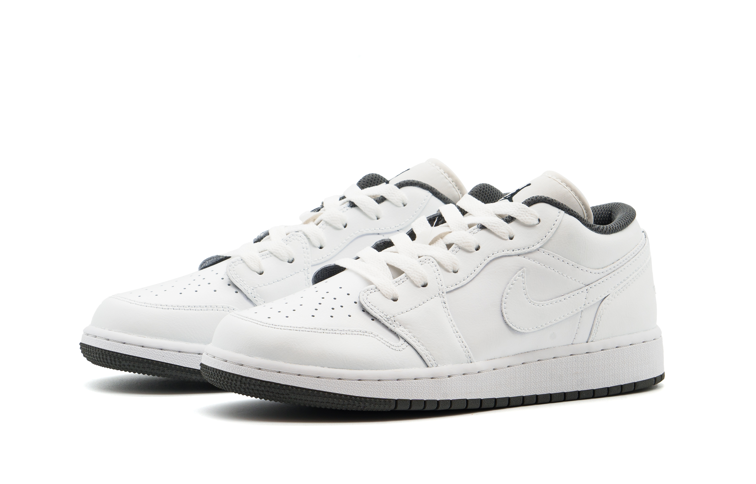 Jordan Air Jordan 1 Leather Cushioning Abrasion Resistant Cushioning, Wear Resistant Low top Vintage Basketball Shoes