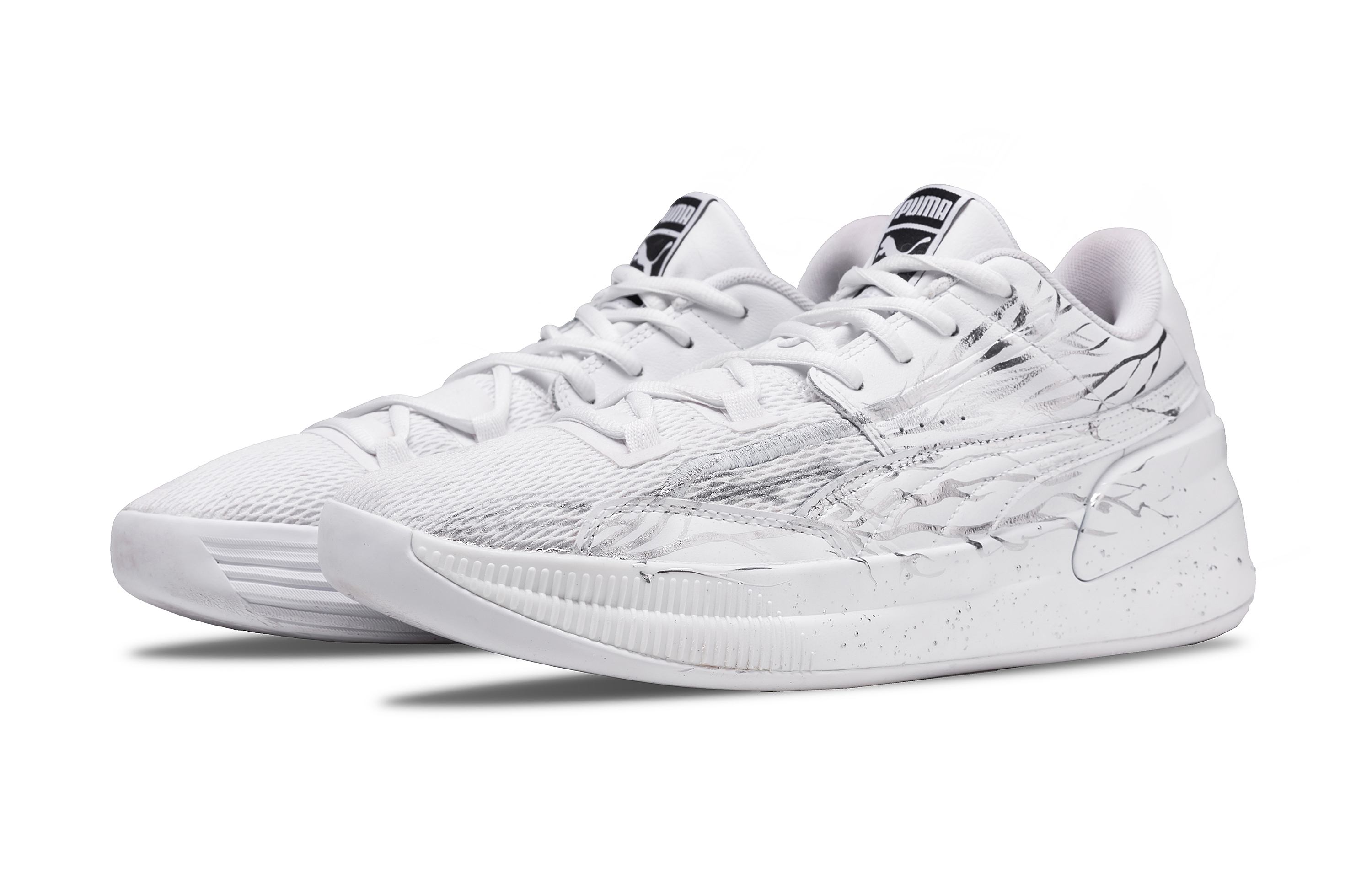 PUMA Clyde Hardwood Abrasion Resistant Low top Basketball Shoes Unisex Silver