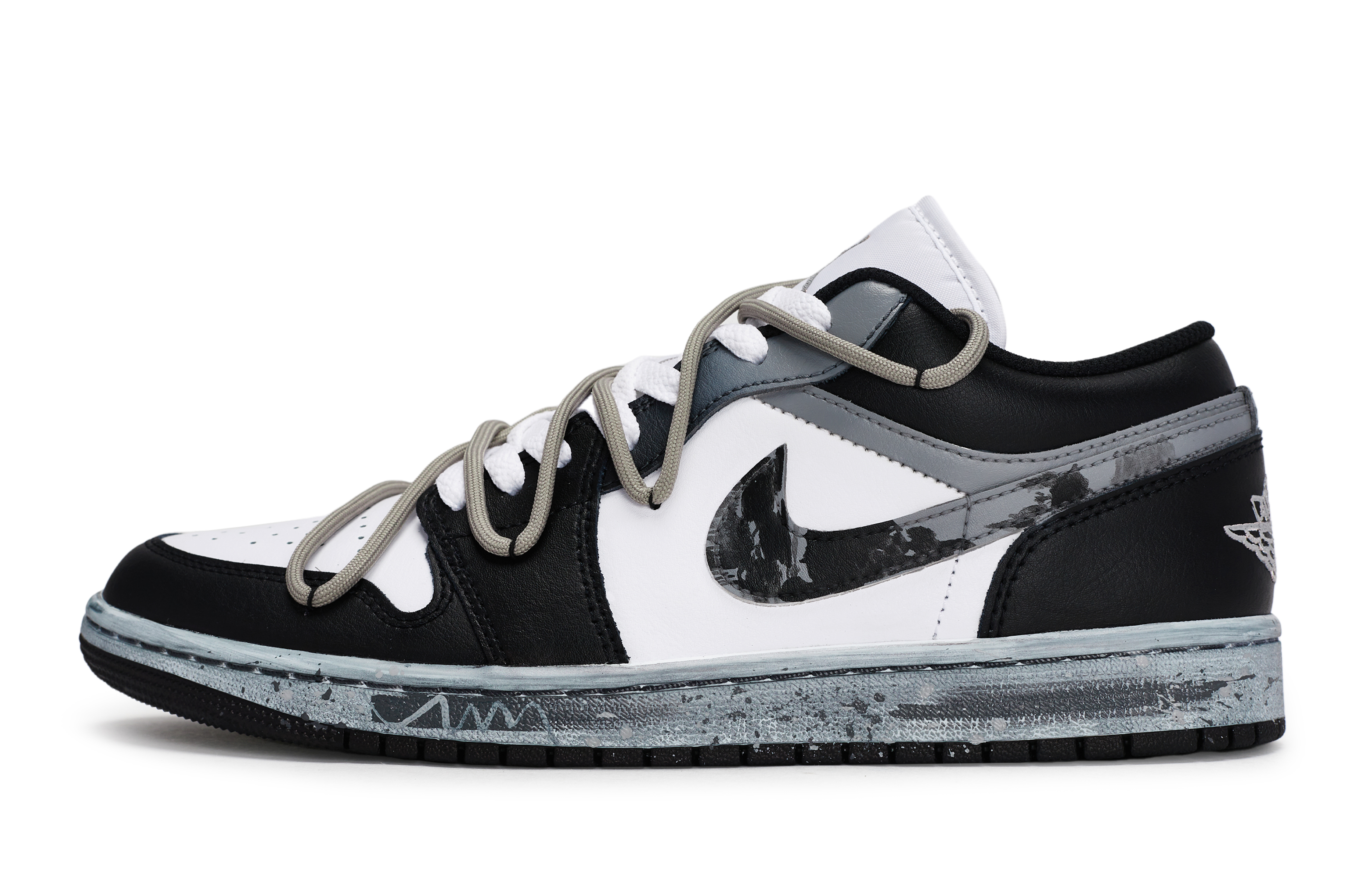 Jordan Air Jordan 1 Low top Vintage Basketball Shoes Unisex Black White Gray