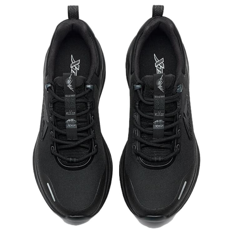 XTEP Lightweight Abrasion Resistant Low top Hiking Shoes Men’s Black