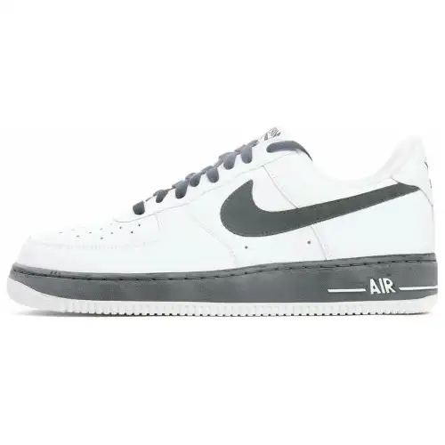 Nike Air Force 1 Slip Resistant Abrasion Resistant Low top Skateboard Shoes Unisex White Black