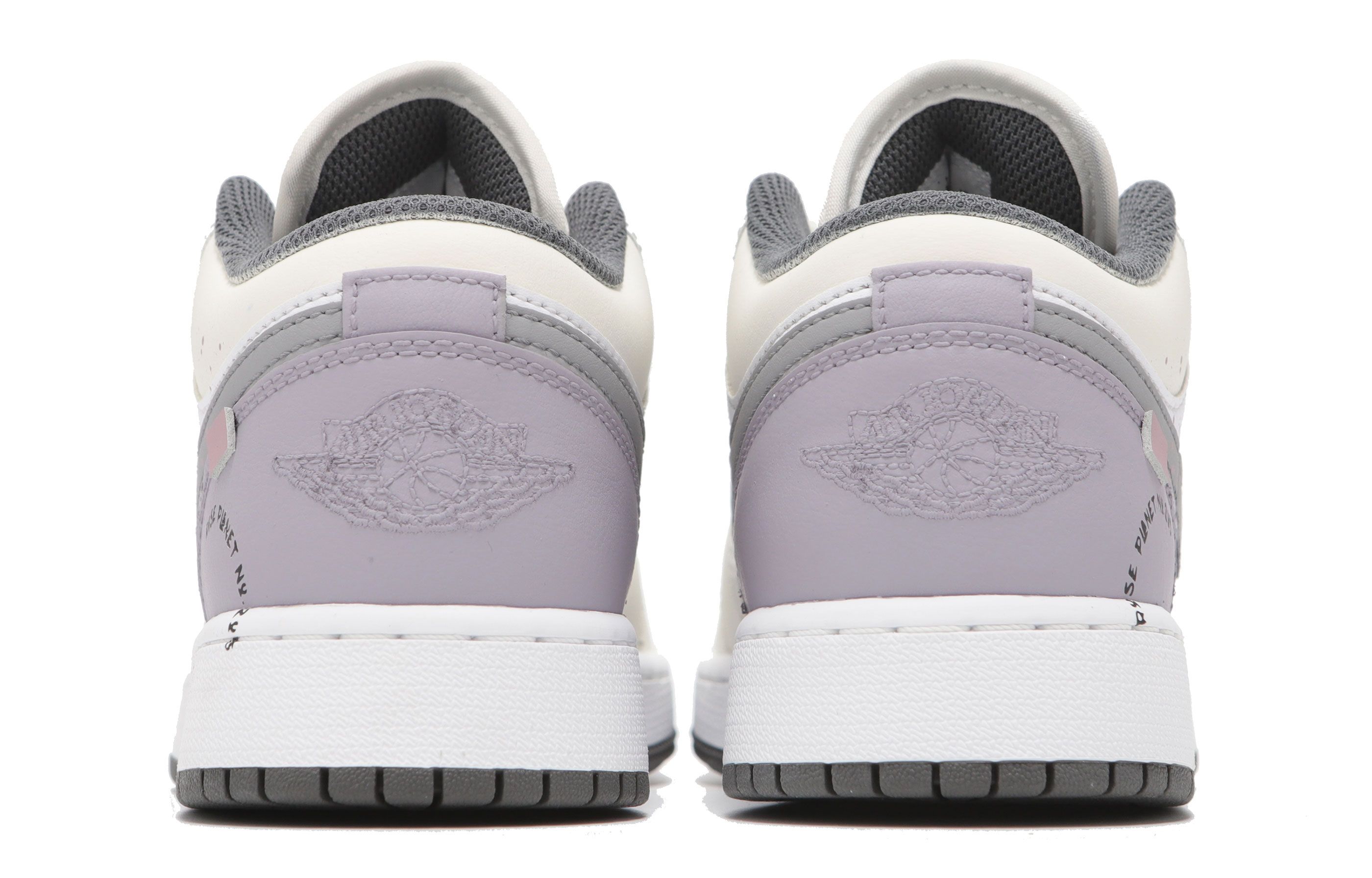Jordan Air Jordan 1 Abrasion Resistant Abrasion Resistant Low top Vintage Basketball Shoes Unisex White Purple