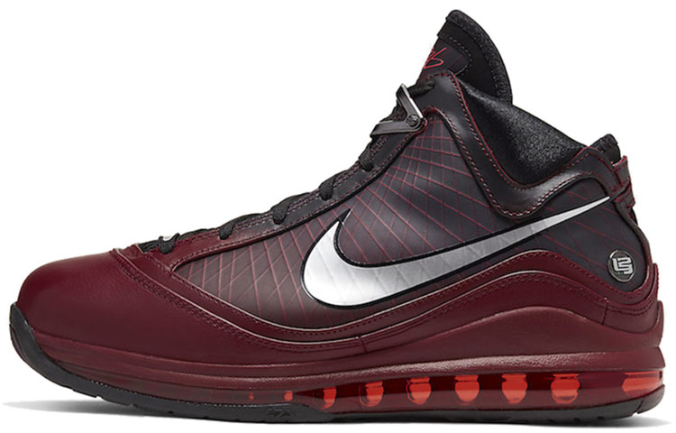 Кроссовки Nike Nike Lebron 7 qs "christmas" (черно-красные)