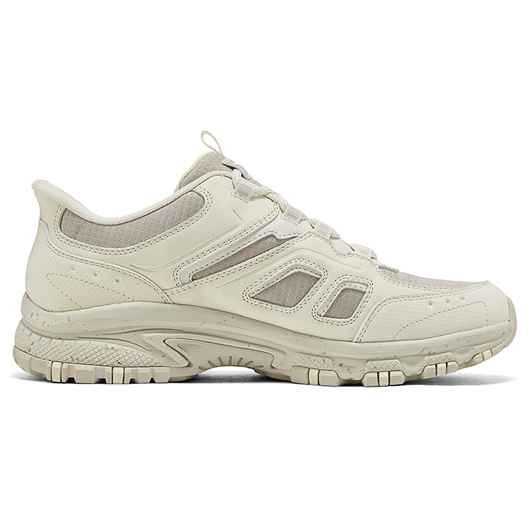 Skechers OUTDOOR MENS Low top Hiking Shoes Men’s Taupe