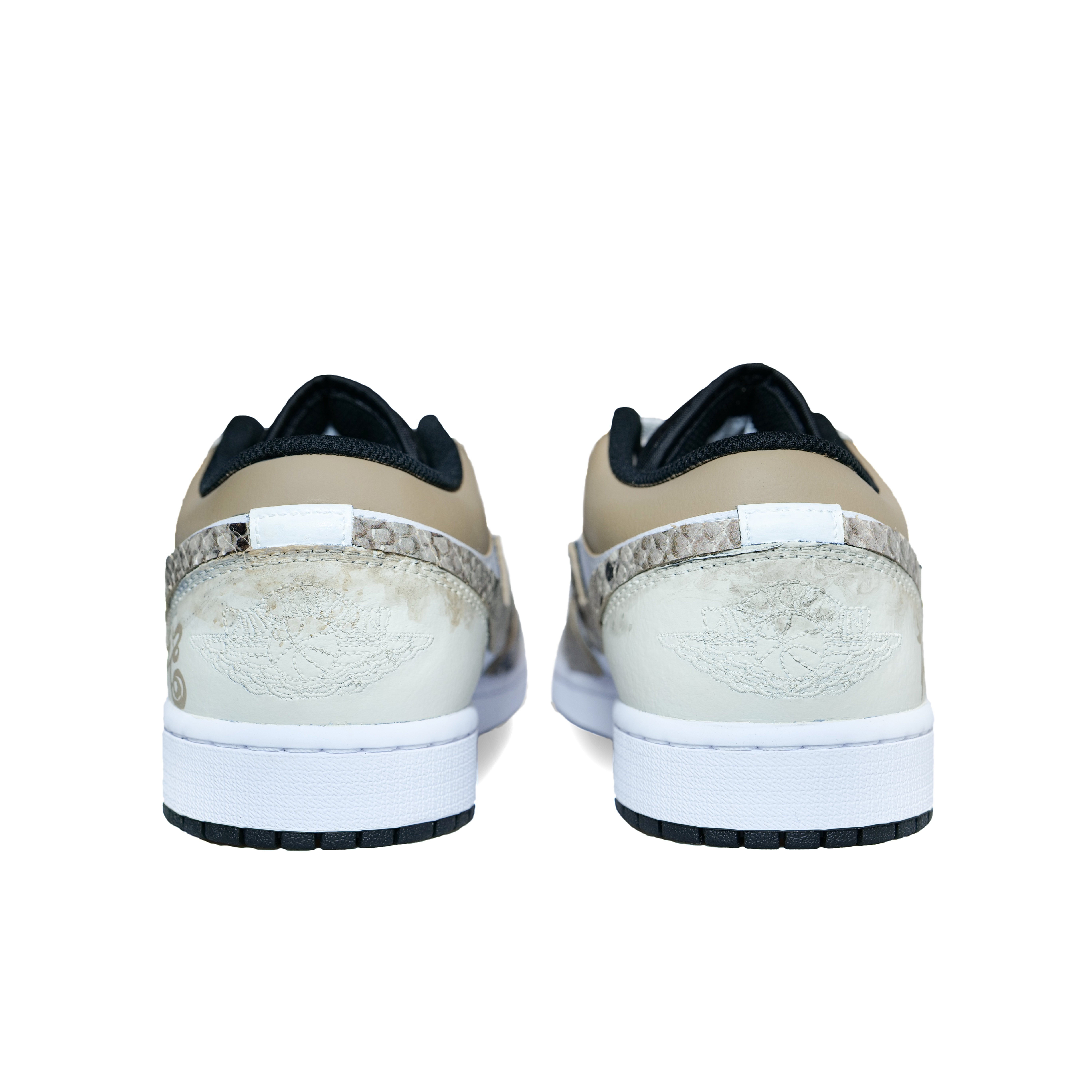 Jordan Air Jordan 1 Abrasion Resistant Low top Vintage Basketball Shoes Men’s White Yellow Brown