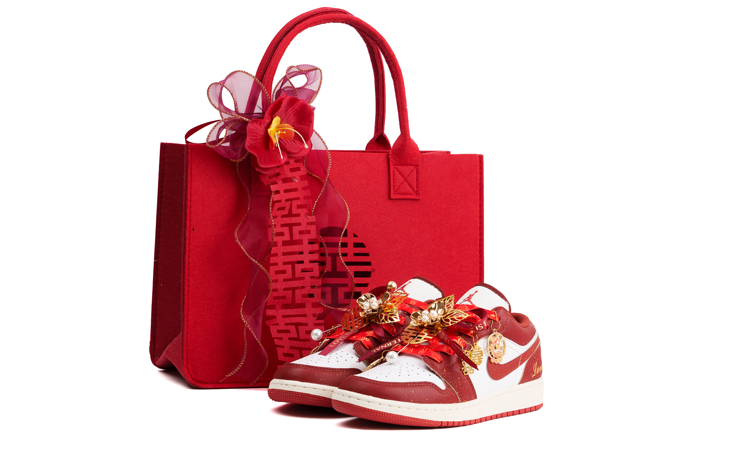 Jordan Air Jordan 1 Cushioning, Wear Resistant Low top Vintage Basketball Shoes Unisex Red