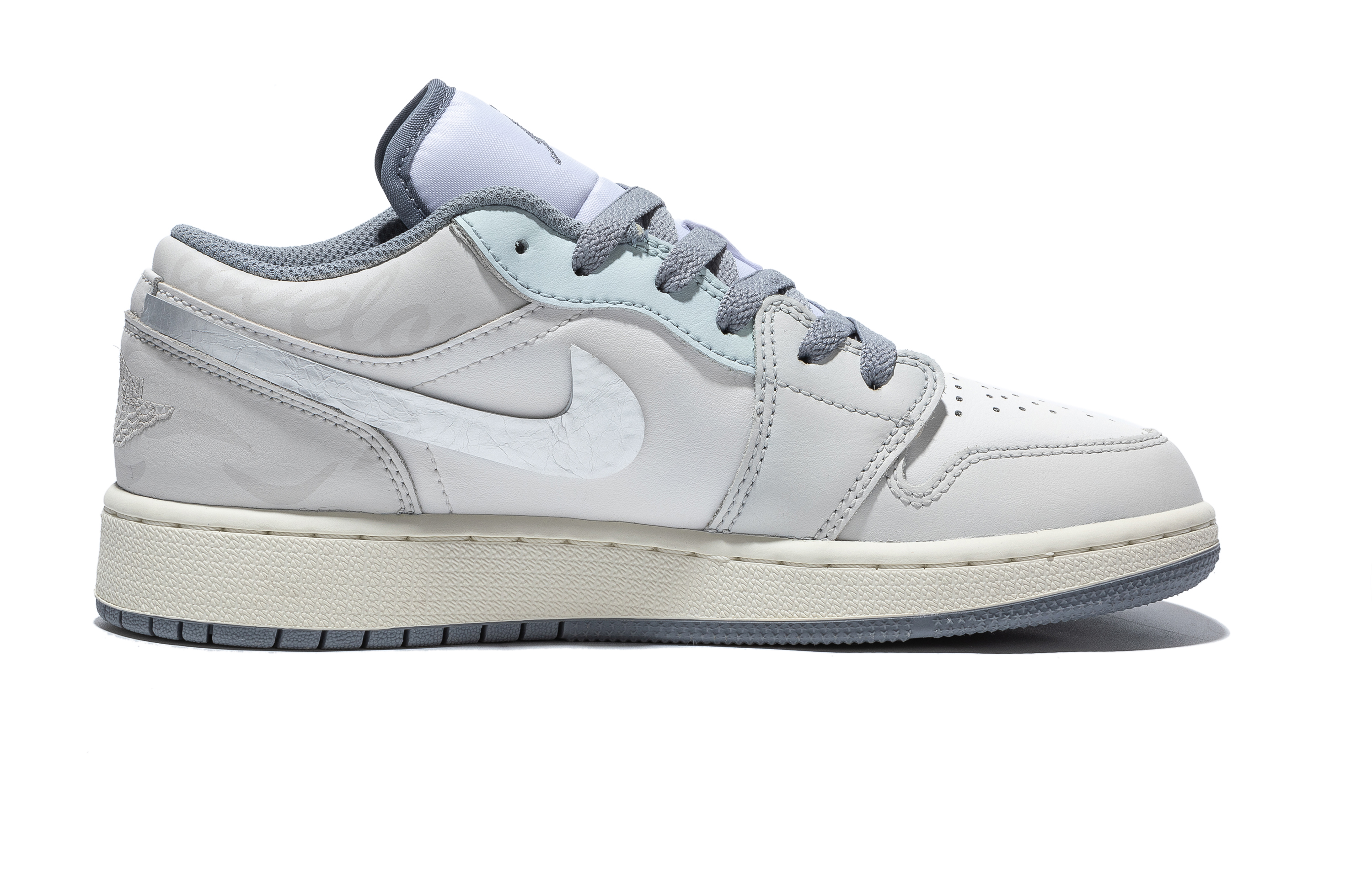 Jordan Air Jordan 1 Ice Blue Maris Sal Slip Resistant Abrasion Resistant Slip Resistant Abrasion Resistant Low top