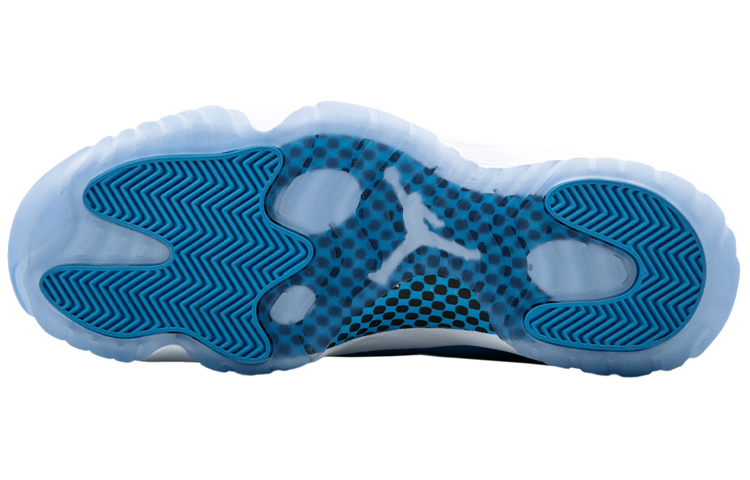Мужские кроссовки Jordan Air Jordan 11 Retro Low (бело-голубые) — фото 5