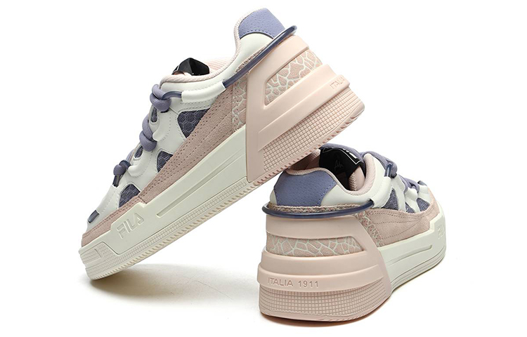 FILA Salto Shock Absorption Non Slip Low Tops Retro Pink Blue Women’s