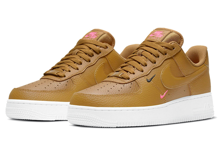 Женские кроссовки Nike Air Force 1 (коричневый / синий / розовый) — фото 2