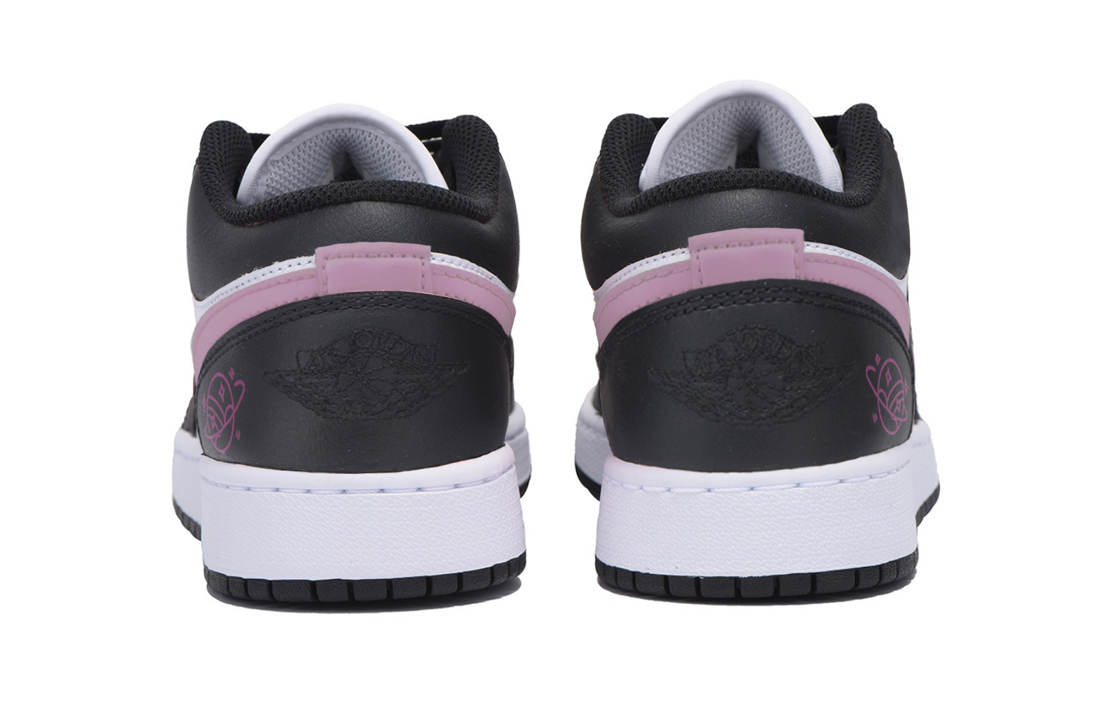 Jordan Air Jordan 1 Abrasion Resistant Slip Resistant Low top Vintage Basketball Shoes Men’s Black White Pink