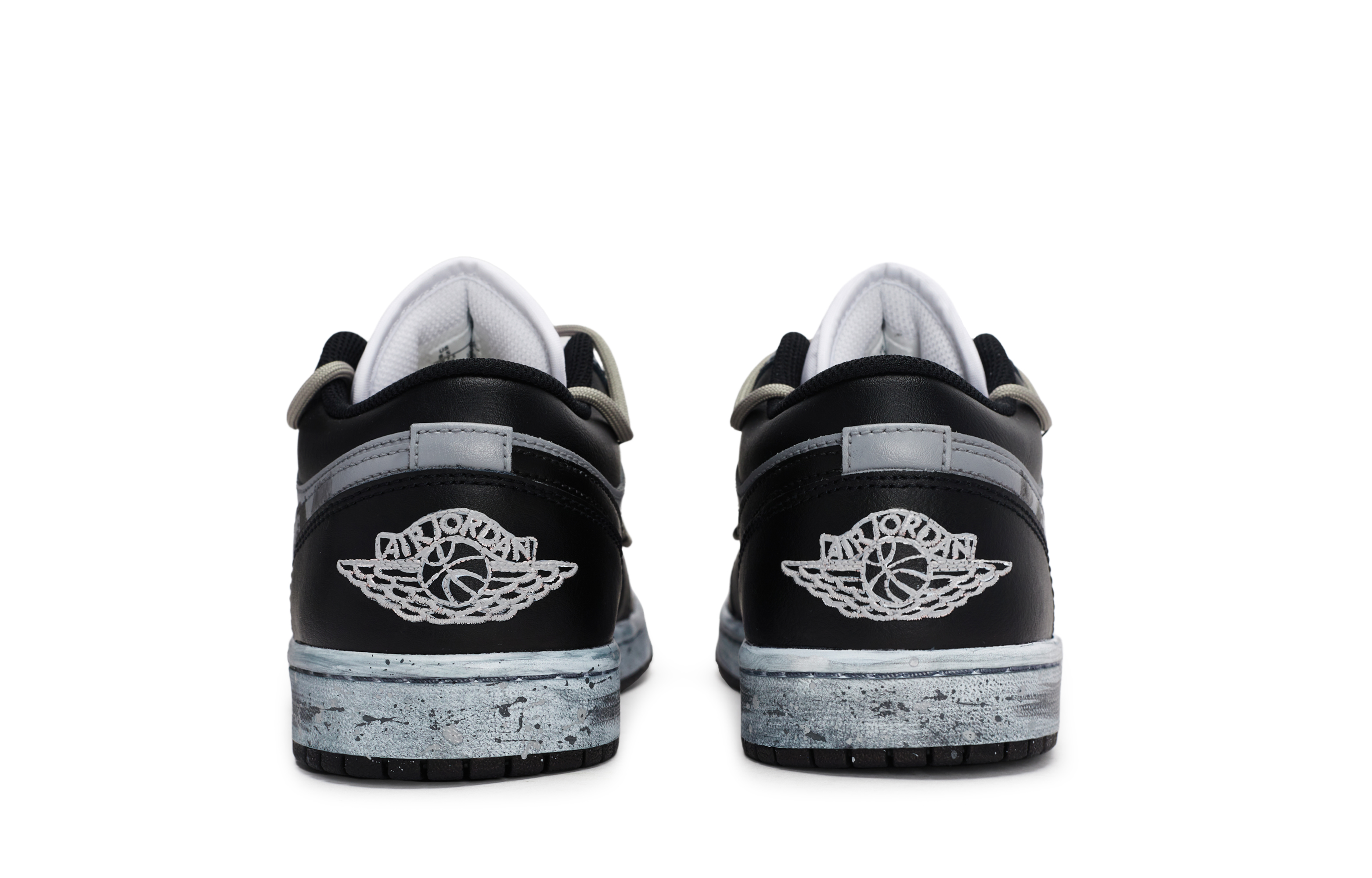 Jordan Air Jordan 1 Low top Vintage Basketball Shoes Unisex Black White Gray