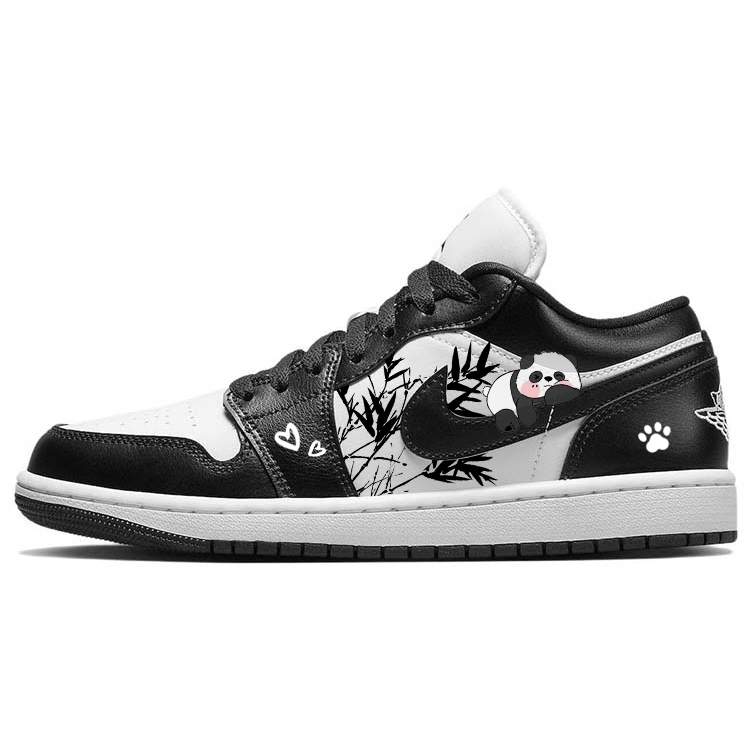 Jordan Air Jordan 1 Abrasion Resistant Slip Resistant Low top Vintage Basketball Shoes Women’s Black White