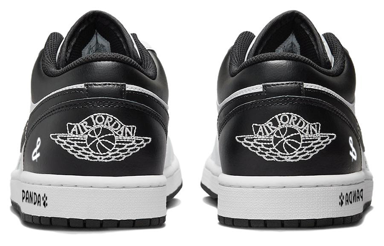 Jordan Air Jordan 1 Abrasion Resistant Slip Resistant Low top Vintage Basketball Shoes Men’s White Black