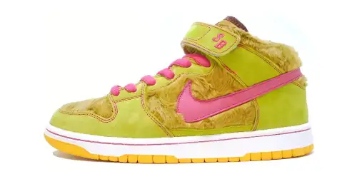 Nike Sb Dunk Mid Mama Bear