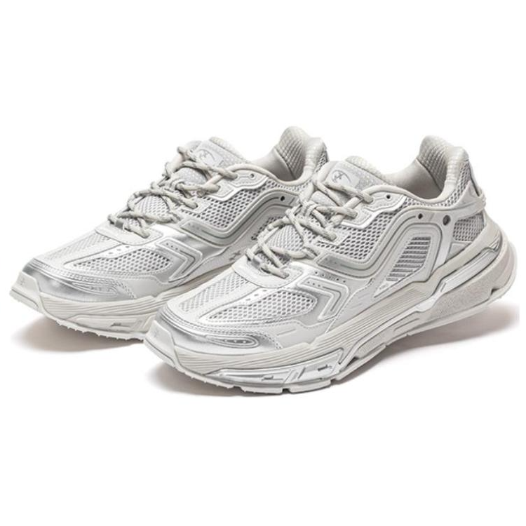 XTEP Shaolin Comprehensive Training Textile, Leather Slip Resistant Abrasion Resistant Low top Training Shoes Women’s