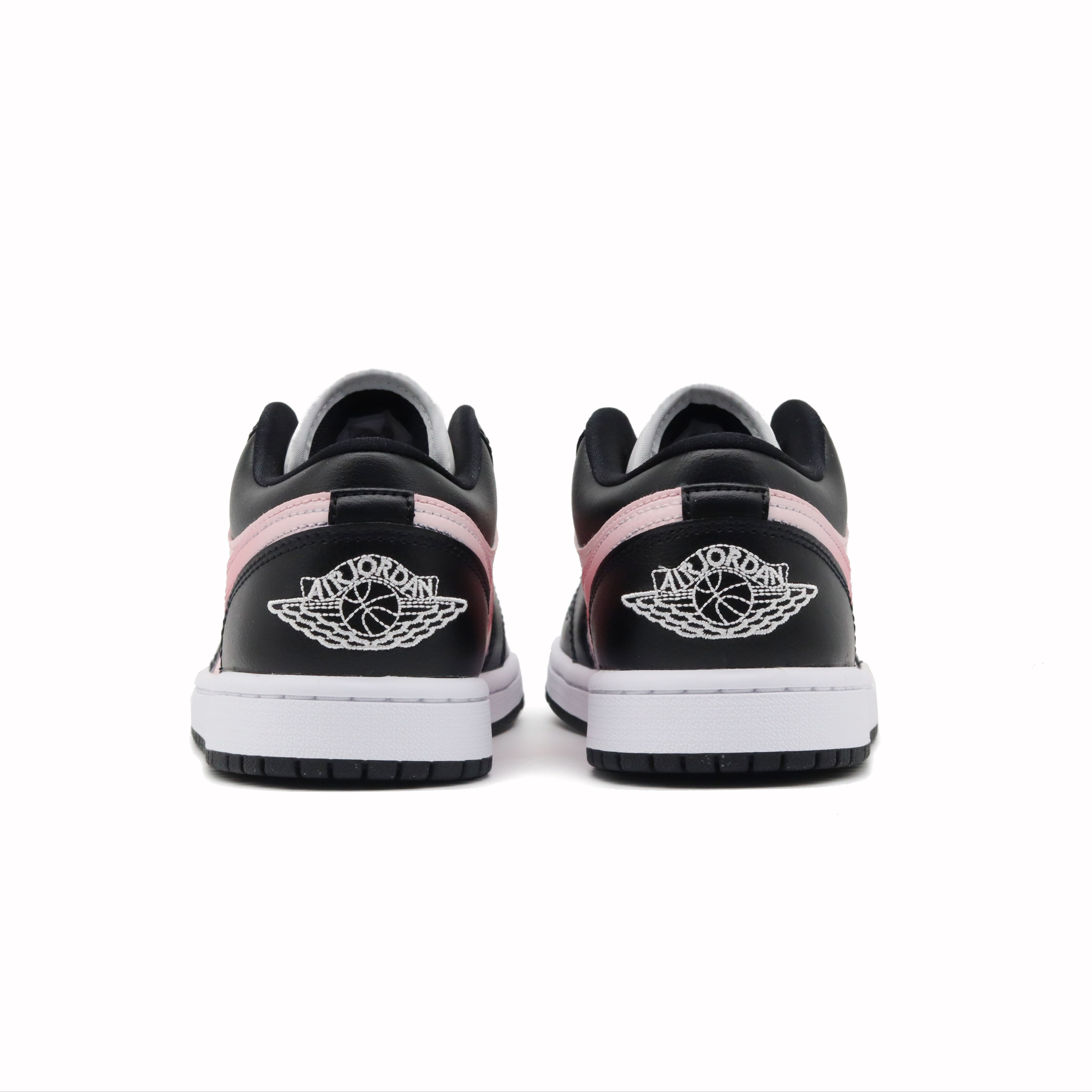 Jordan Air Jordan 1 Slip Resistant Abrasion Resistant Low top Vintage Basketball Shoes Unisex Black Pink