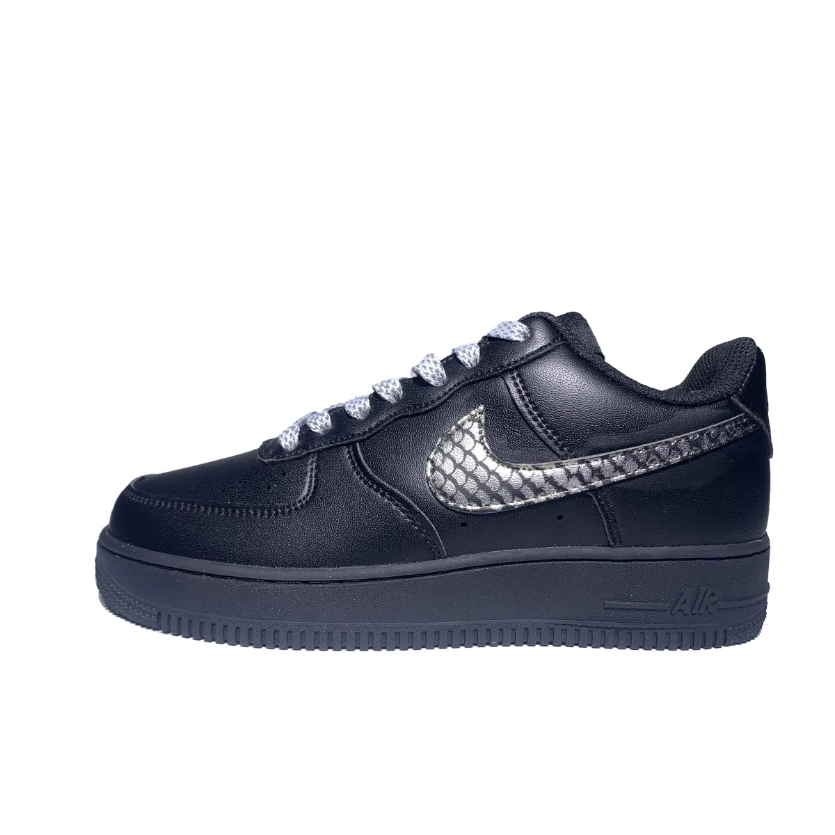 Nike Air Force 1 Coverage Non Slip And Waterproof Abrasion Resistant Low top Skateboard Shoes Women's Black