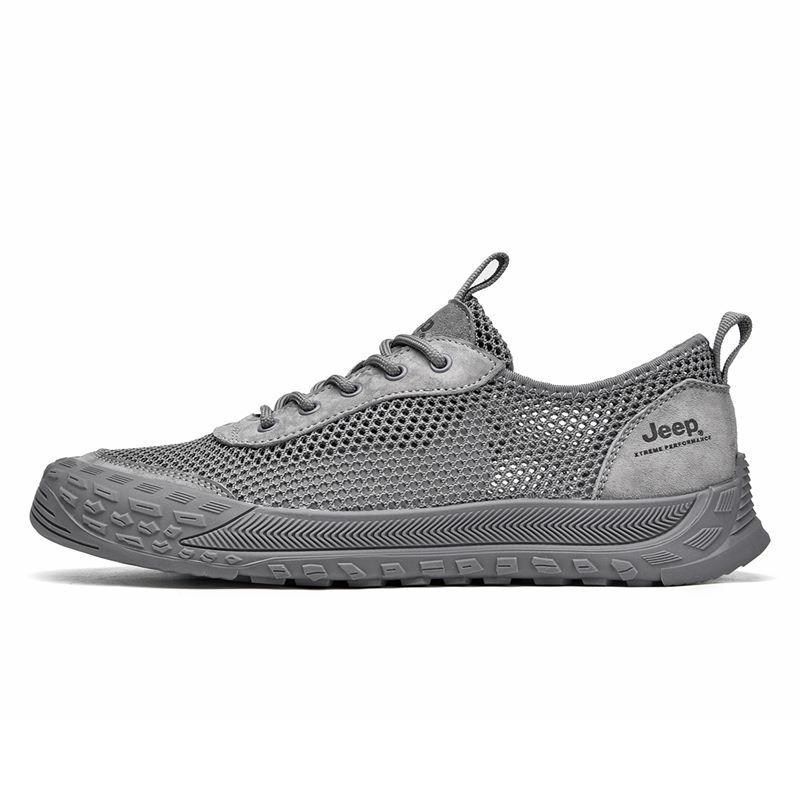 Jeep Mesh Cushioning Abrasion Resistant Lightweight Breathable Slip Resistant Low top Hiking Shoes Men’s