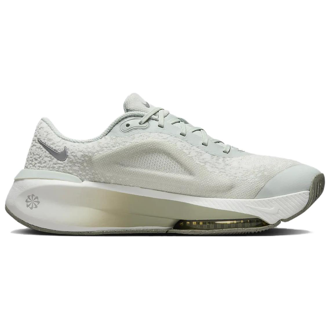 Nike Versair Slip Resistant Abrasion Resistant Low top Training Shoes Women’s Silver White Green