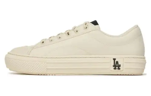 MLB Playball Slip Resistant Abrasion Resistant Low top Canvas Shoes Unisex White