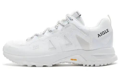 AIGLE Gore Te Slip Resistant Low top Hiking Shoes Men's White