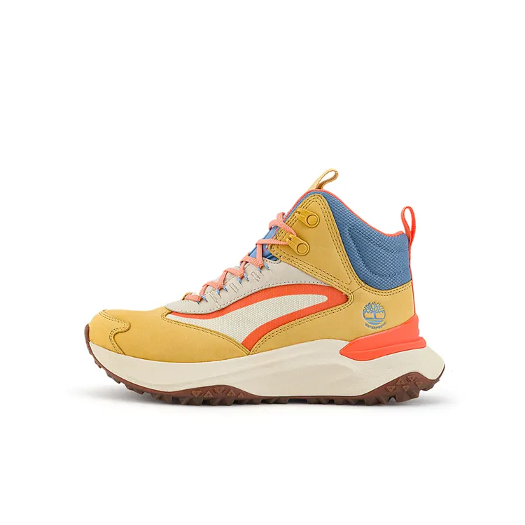 Timberland Mountaineering & Hiking Shoes Women's Medium Yellow