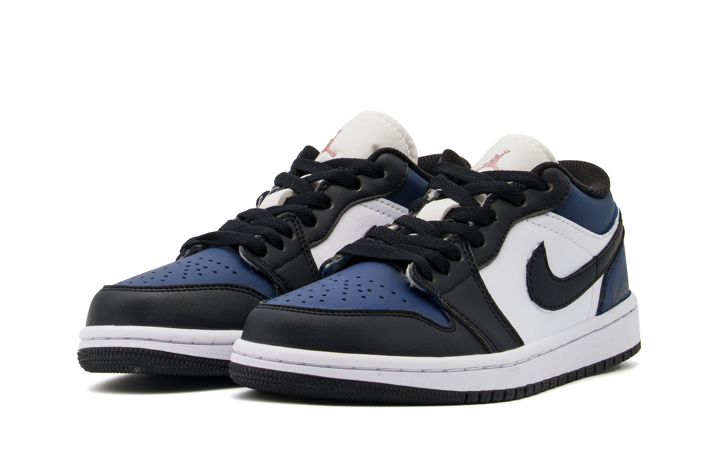 Jordan Air Jordan 1 Abrasion Resistant Low top Skateboard Shoes Unisex Blue Black