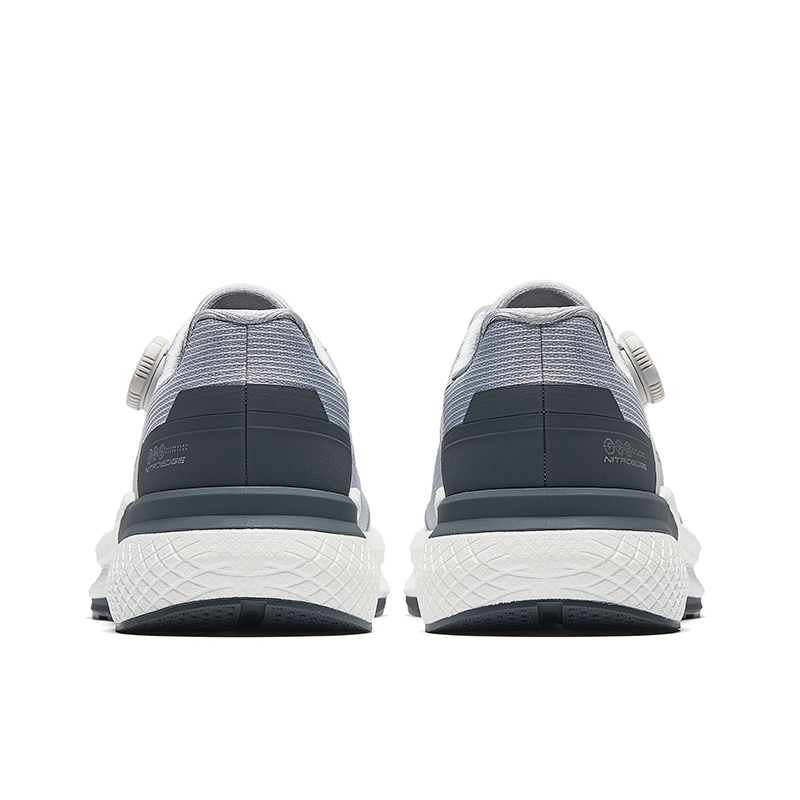 Anta Burning MAX Cushioning, Wear Resistant Low top Training Shoes Men’s Gray