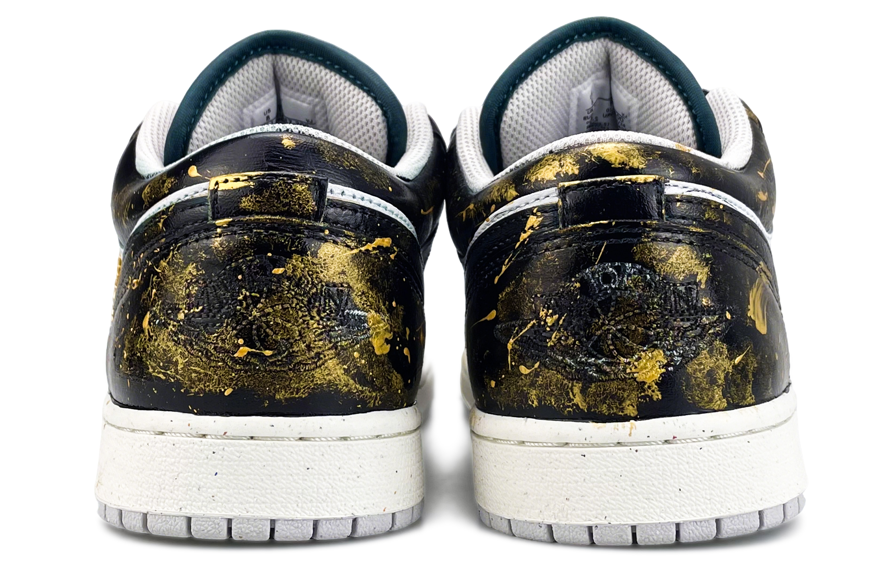 Jordan Air Jordan 1 Abrasion Resistant Abrasion Resistant Low top Vintage Basketball Shoes Men’s Black Gold