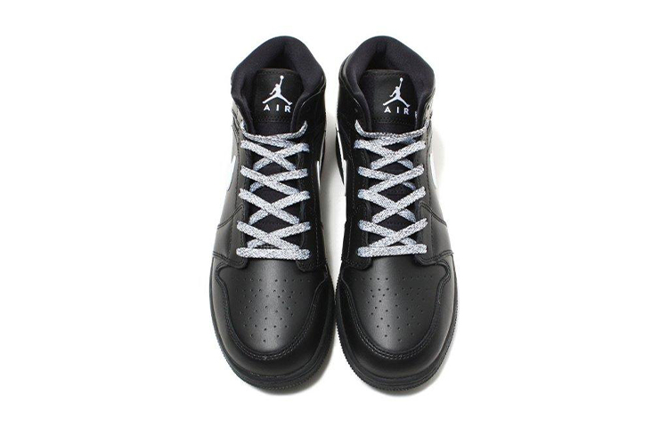 Женские кроссовки Jordan Air Jordan 1 Mid (BG) (черно-белые) — Чёрный / белый — фото 4