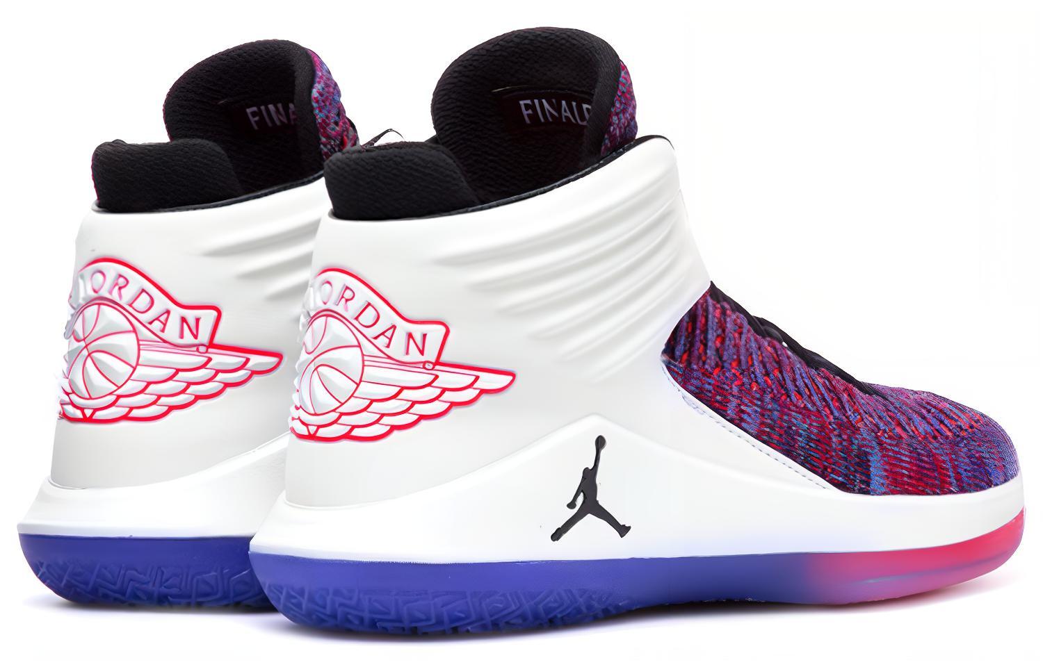 Мужские кроссовки Jordan Air Jordan 32 Finale OG (белый / черный / фиолетовый / синий) — Белый / чёрный / фиолетовый / синий — фото 4