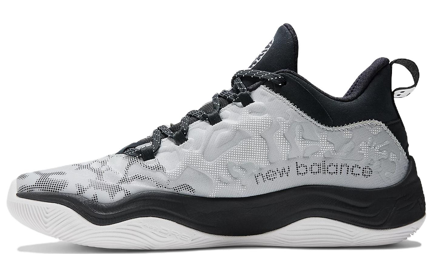Two Wxy V3 New Balance 'Ice Cold'