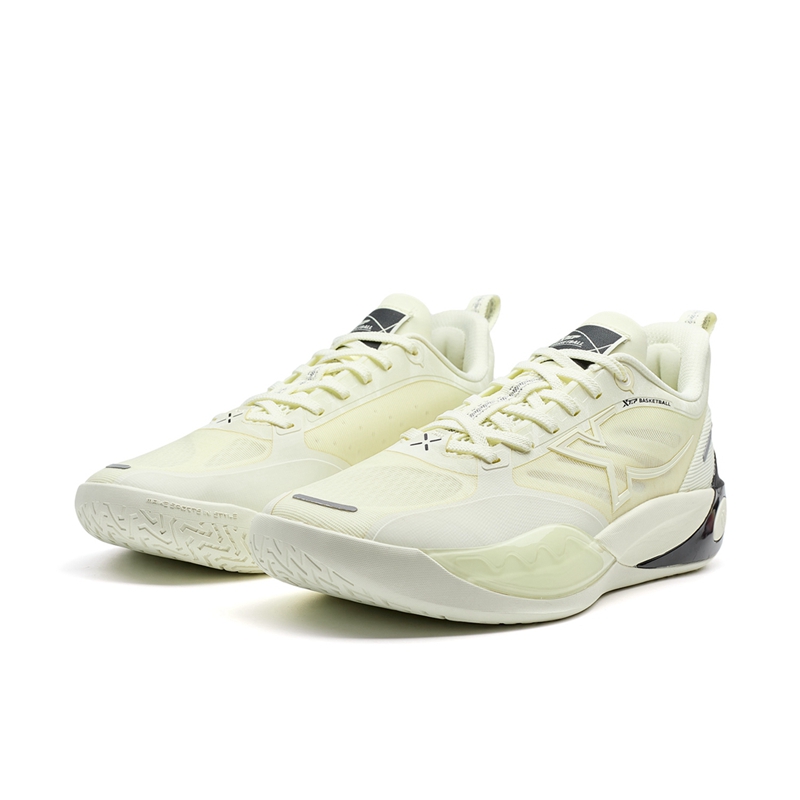 XTEP Light Attack 3 Slip Resistant Abrasion Resistant Low top Basketball Shoes Men’s Yellow Green Black