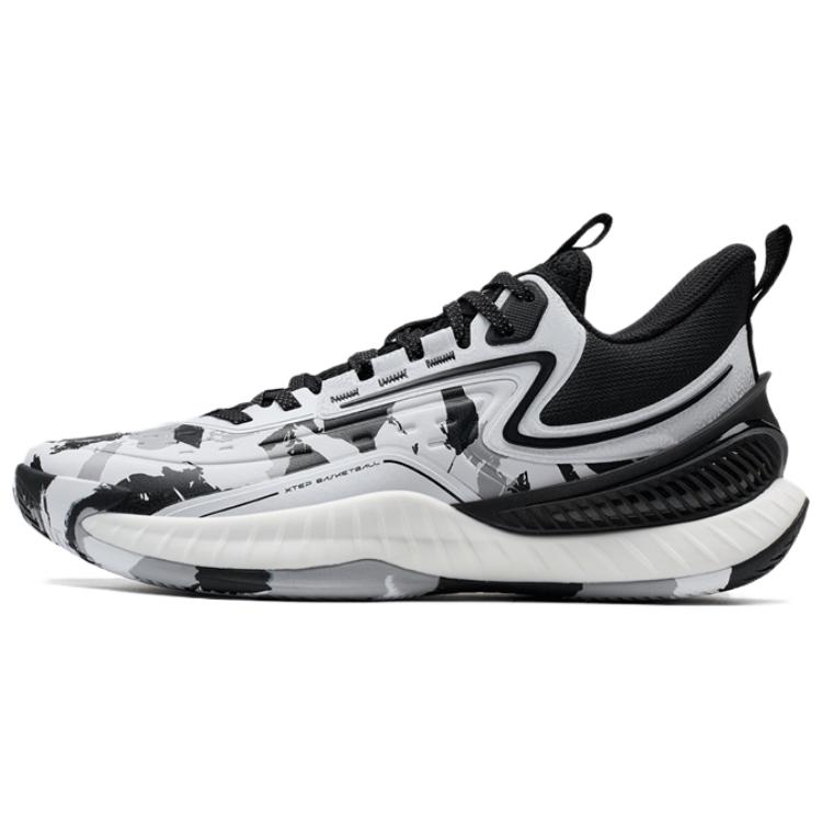 XTEP Jie Ao 2 Comfortable And Trendy Wear resistant And Lightweight Low top Basketball Shoes Men’s White Black