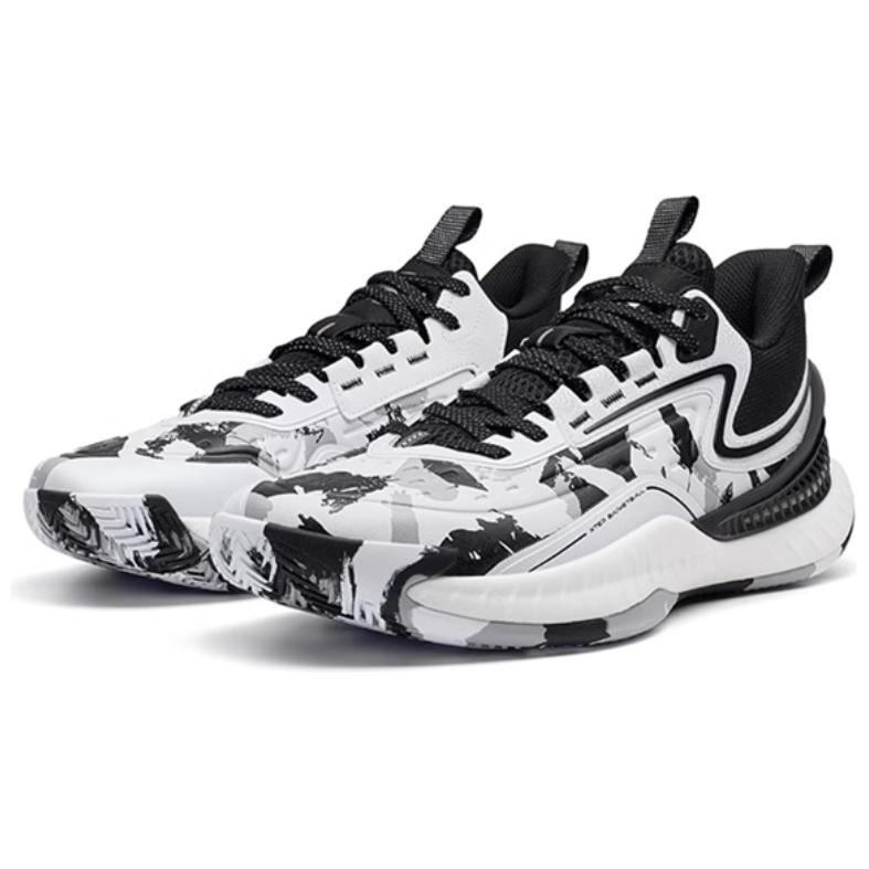 XTEP Jie Ao 2 Comfortable And Trendy Wear resistant And Lightweight Low top Basketball Shoes Men’s White Black