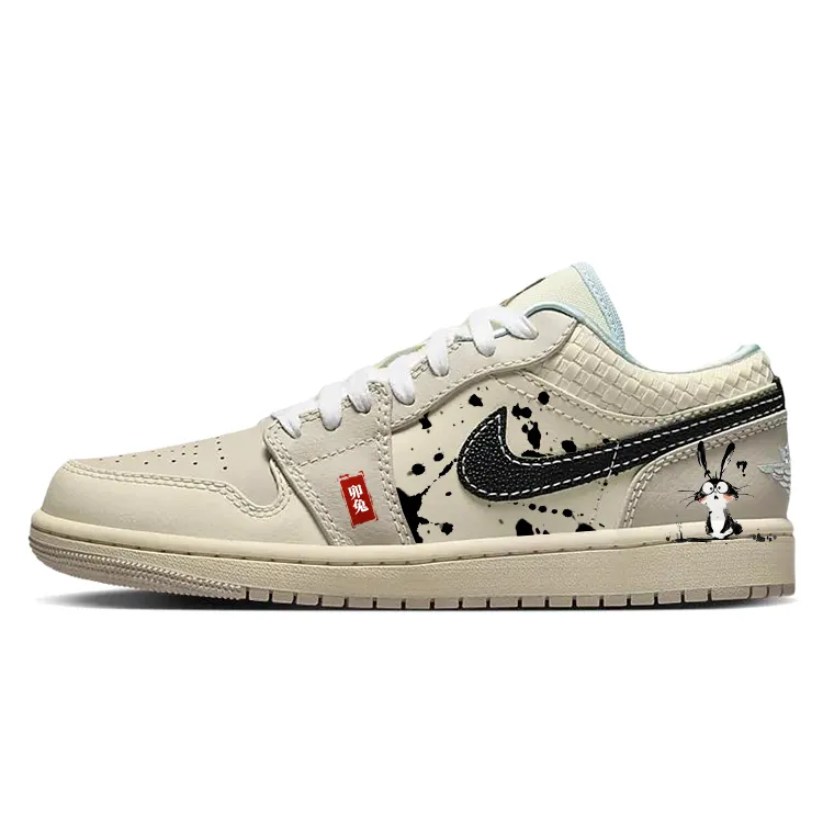 Jordan Air Jordan 1 Slip Resistant Abrasion Resistant Cushioning Low top Vintage Basketball Shoes Women's Beige Brown