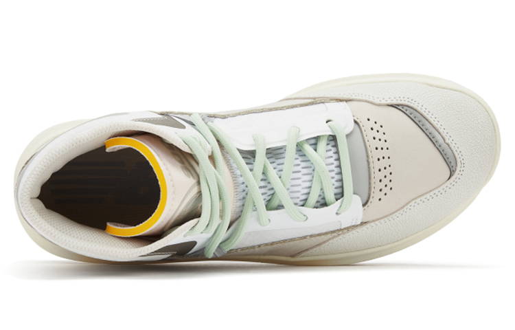 BB9000 New Balance ‘Moonbeam’