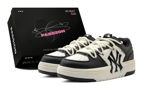 MLB Chunky Liner Summer Travel, Vintage Repainted, Dark Chocolate, Deconstructed Style Low top Skateboard Shoes Unisex