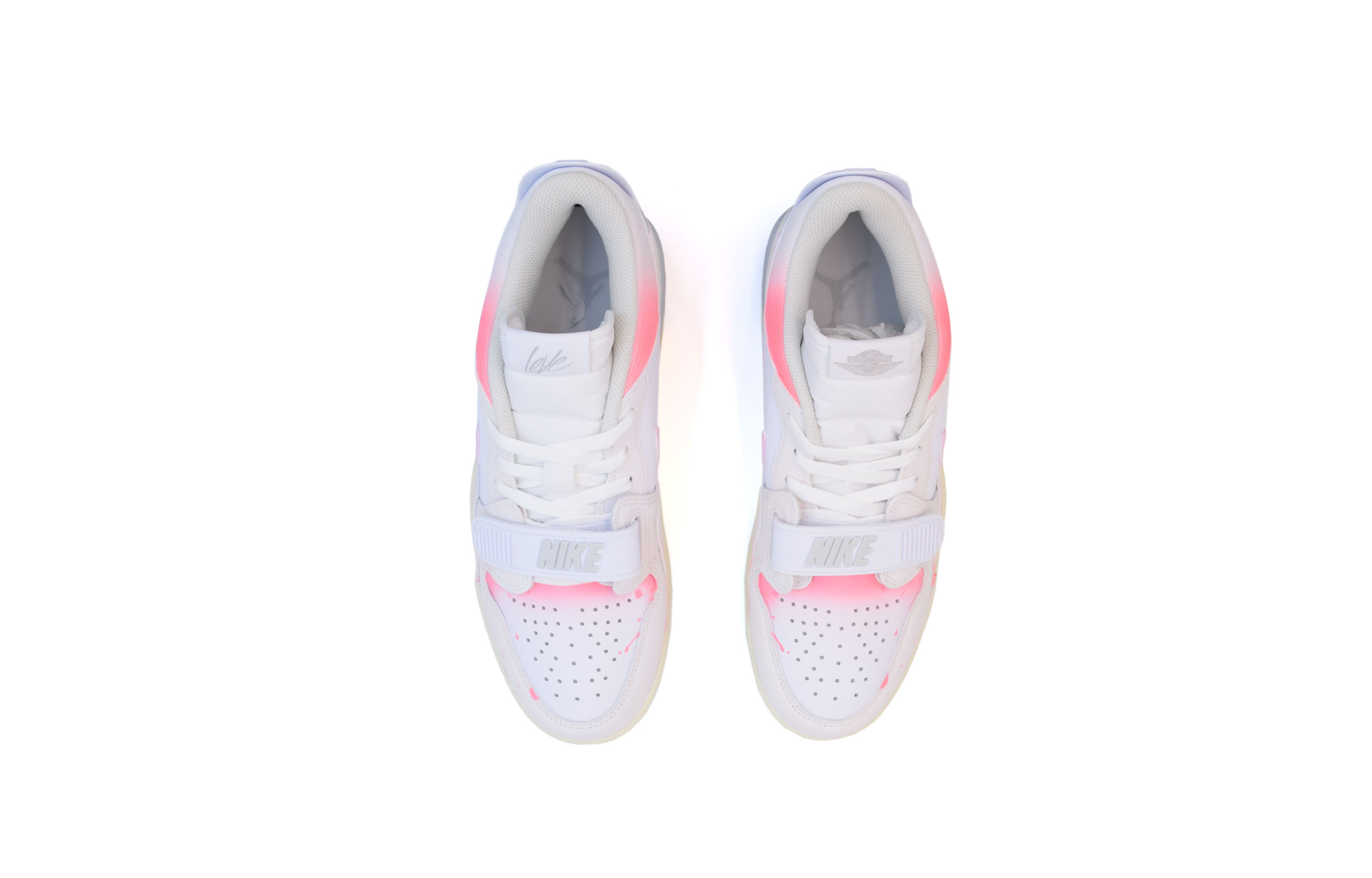 Jordan Legacy 312 101, Powder Love Letter Low top Vintage Basketball Shoes Men’s White Pink