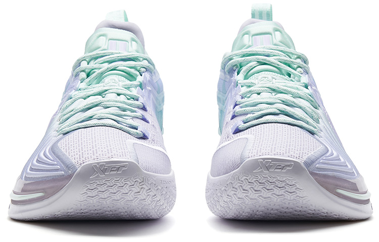 XTEP Jlin 3 JLIN3 Low top Basketball Shoes Men’s Purple Green