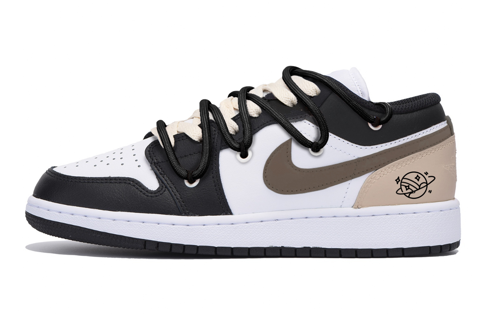 Jordan Air Jordan 1 Slip Resistant Abrasion Resistant Low top Vintage Basketball Shoes Men’s Black White Brown