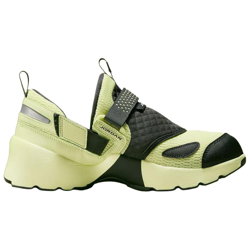 Jordan Trunner Lx Luminous Green Women’s