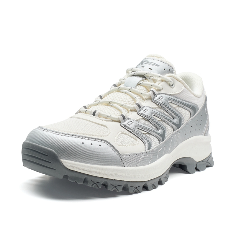 XTEP Chasing Mountain 1 Cloud Sail Silver Nugget Cushioning Slip Resistant Abrasion Resistant Lightweight Low top