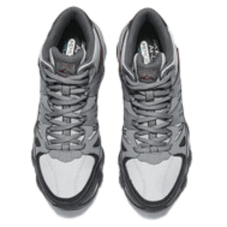 Skechers OUTDOOR MENS Mid top Mountaineering Shoes Men’s Gray