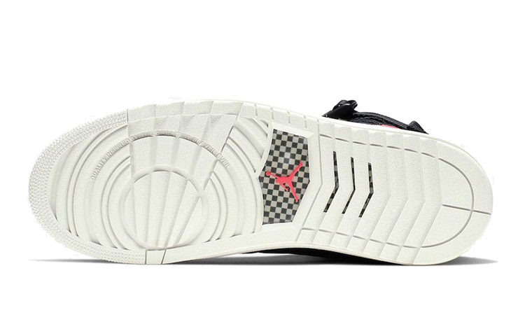 Мужские кроссовки Jordan Air Jordan 1 Moto Black Infrared 23 (черные) — Чёрный — фото 6
